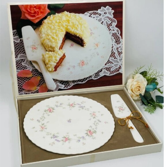Vintage Mikasa Bone China Remembrance Floral Cake Plate Server Set with Box EUC - Picture 1 of 10